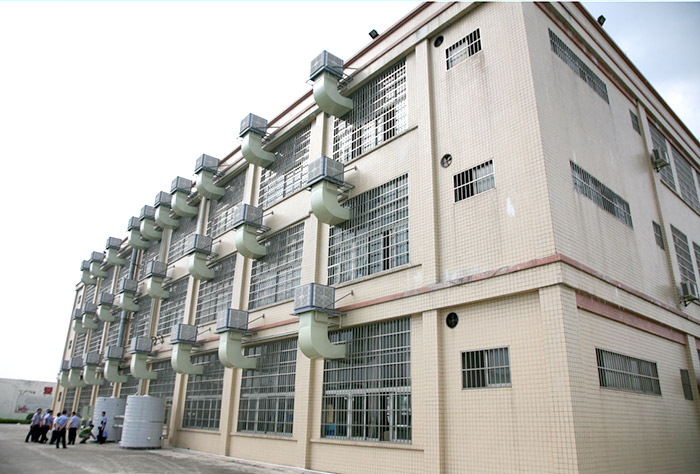 廣東某女子戒毒所生產(chǎn)車(chē)間選擇星科環(huán)?？照{(diào)冷風(fēng)機(jī)