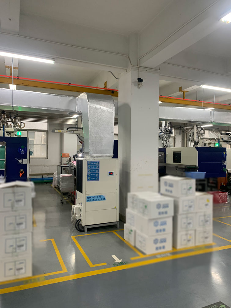 工廠車(chē)間崗位降溫，安裝蒸發(fā)冷省電空調(diào) - 立式管道機(jī)