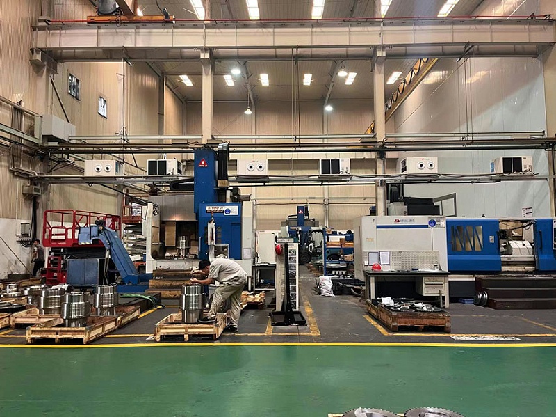 齒輪廠車間降溫使用工業(yè)蒸發(fā)冷省電空調(diào)，用電量只需傳統(tǒng)空1/6