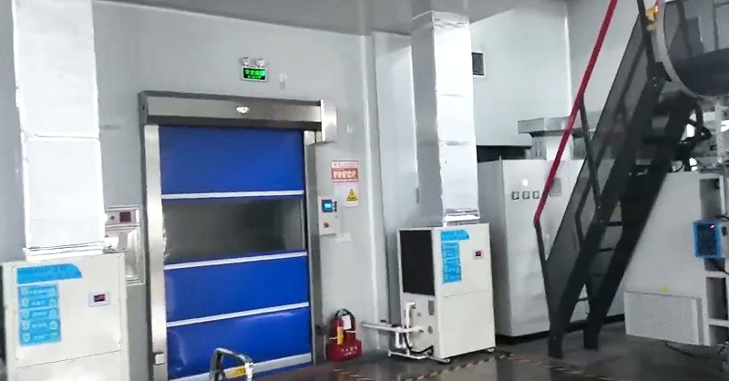 車間區(qū)域崗位降溫，安裝蒸發(fā)冷省電空調(diào)-立式管道款